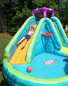 little tikes kiddie pool with slide